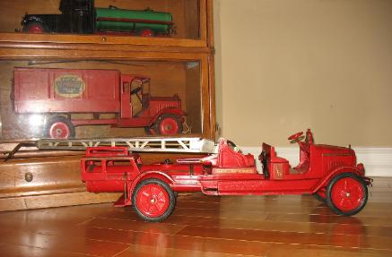 sturditoy buddy l toys sturditoy u s mail trucks,sturditoys for sale, sturditoy trucks for sale,  rare sturditoy truck history, sturditoy army truck, keystone steelcraft dump fire trucks appraisals sturditoy